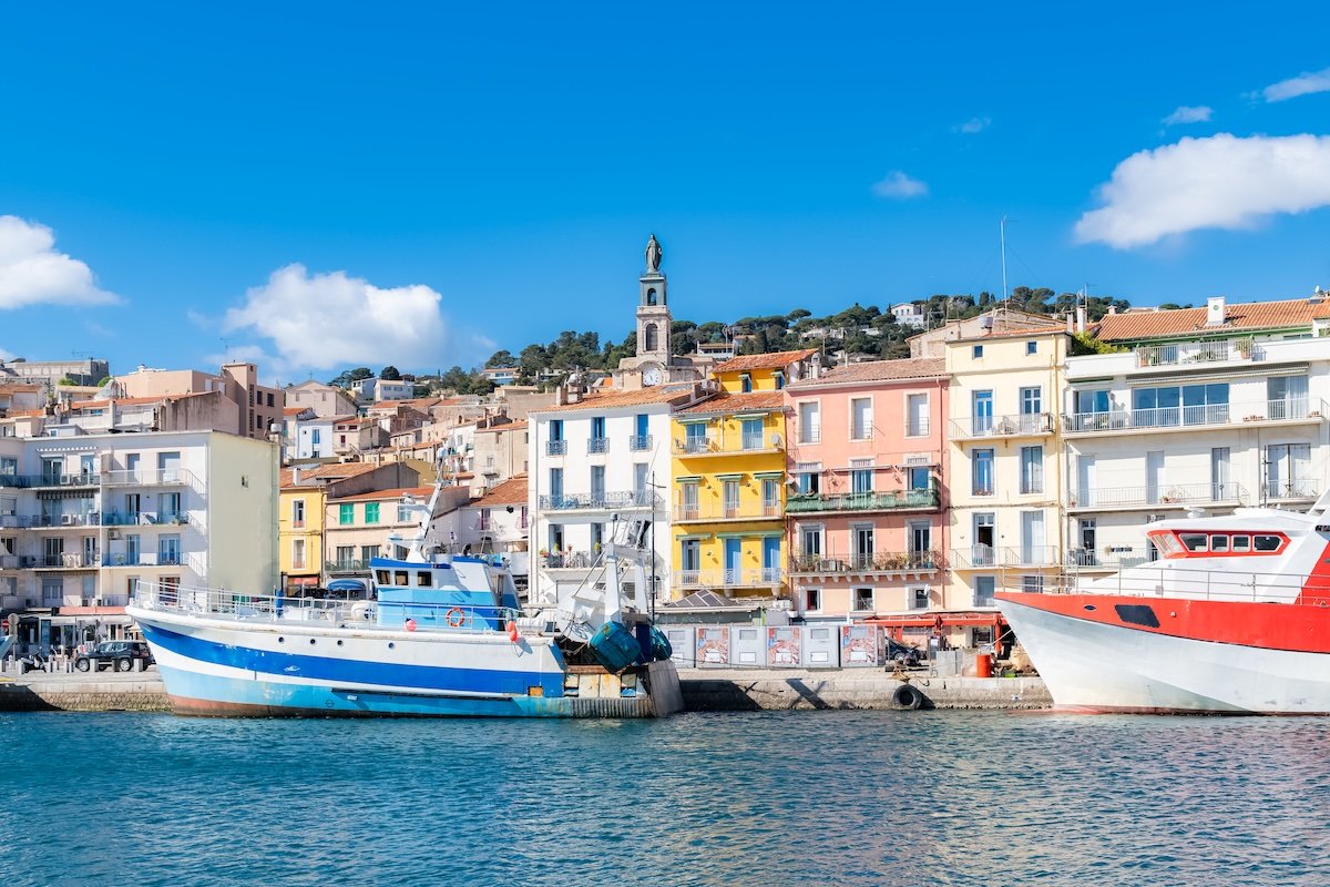 Sète : plages, canaux et festivals, le guide des vacances